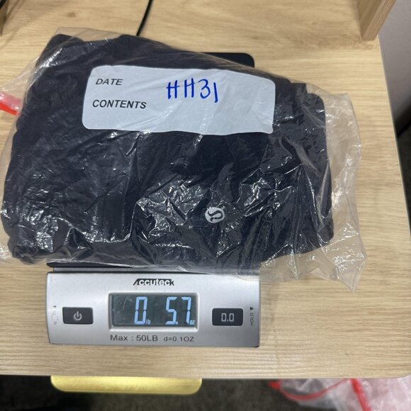 Lululemon Pants Womens 6 Black High Rise Yoga Leggings Athletic Gym Running - Picture 9 of 9